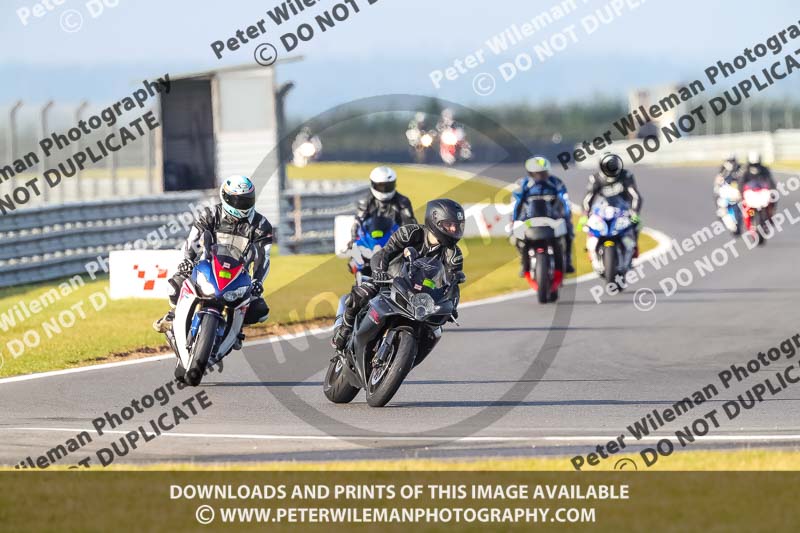 enduro digital images;event digital images;eventdigitalimages;no limits trackdays;peter wileman photography;racing digital images;snetterton;snetterton no limits trackday;snetterton photographs;snetterton trackday photographs;trackday digital images;trackday photos